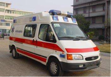 荥阳市救护车租赁